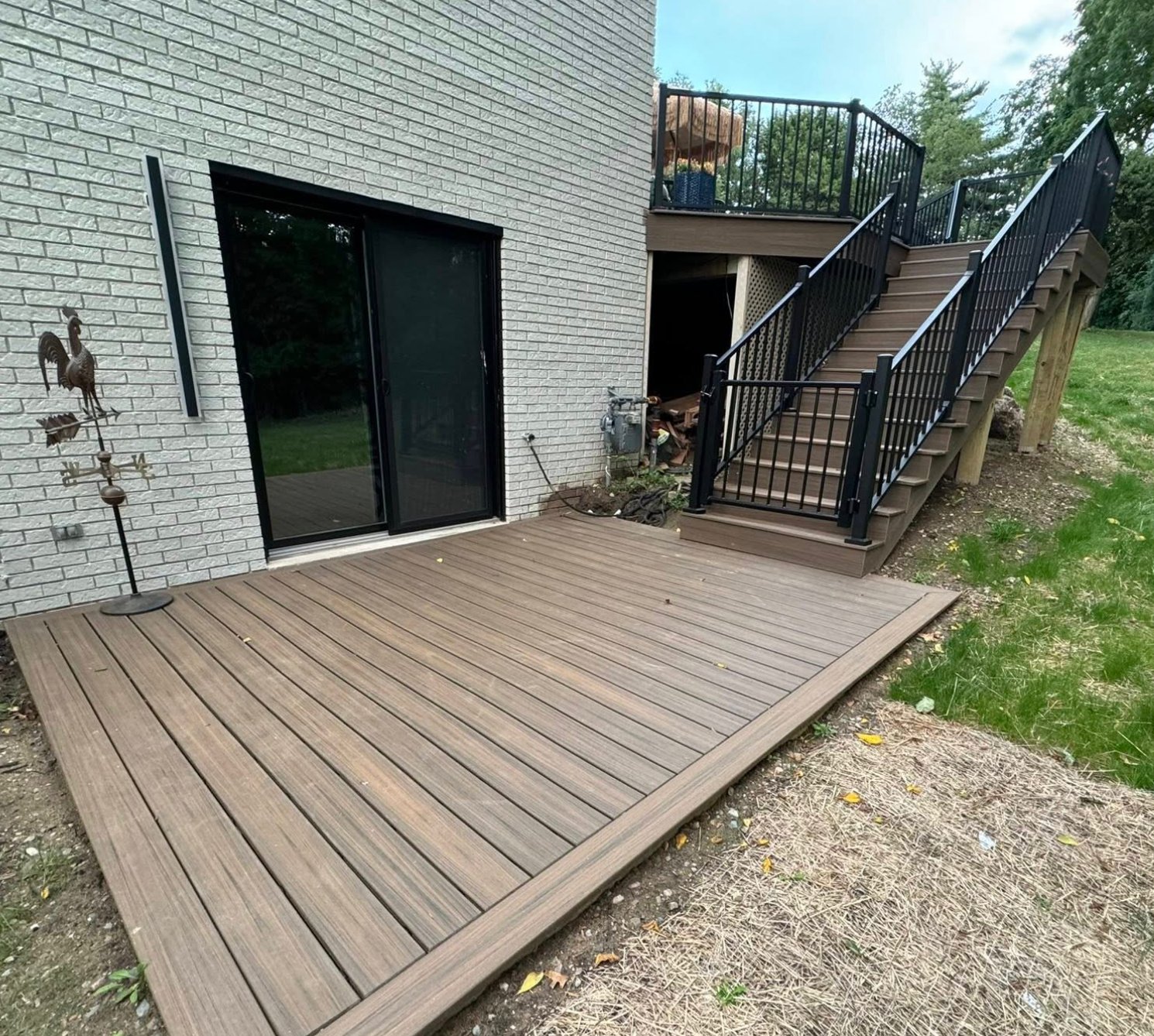 Multi-level Trex deck system